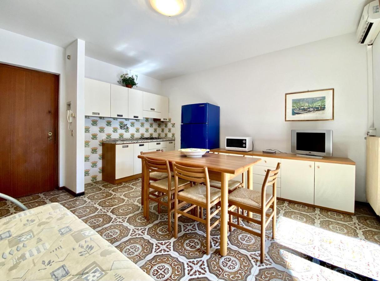 Holiday home Blu